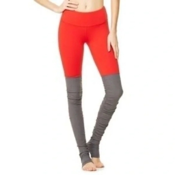 Alo Yoga Goddess Leggings size small - Picture 1 of 6